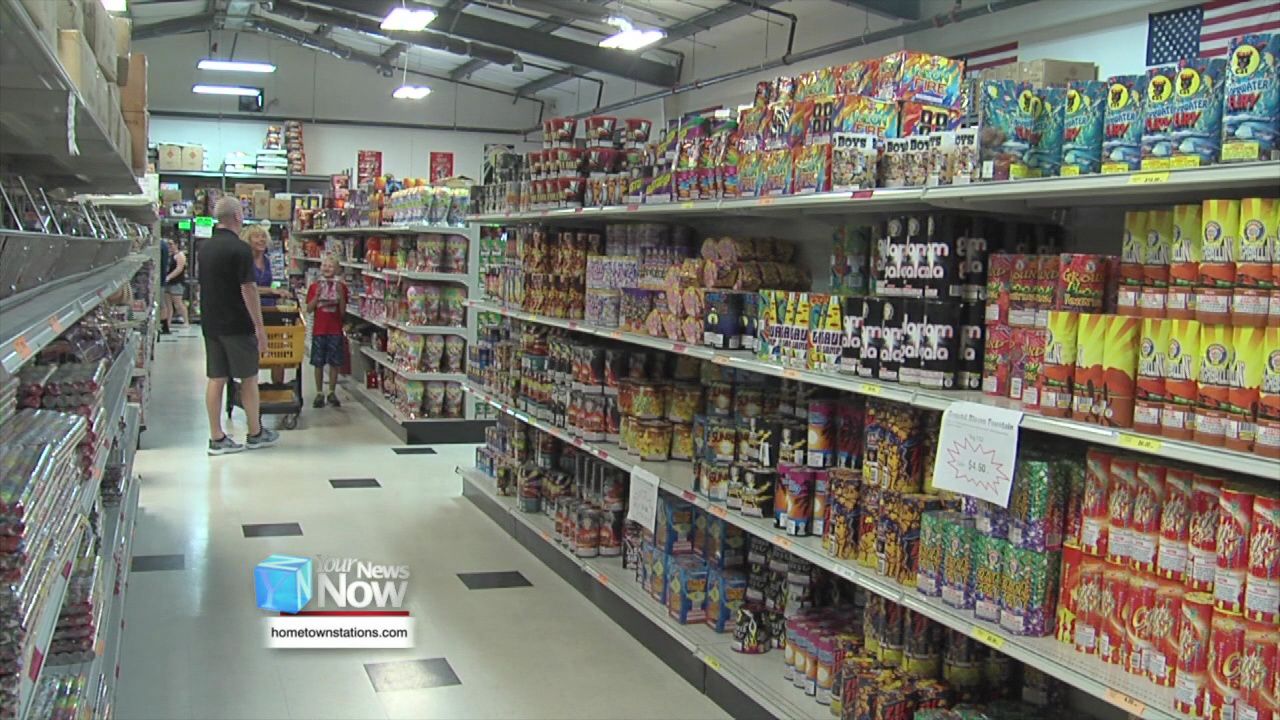Shoppers looking for fireworks for Independence Day 2.jpg